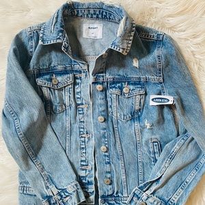 Women’s Old Navy distressed denim jacket